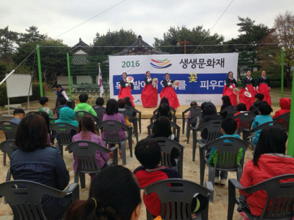 산청군의 2016년 생생문화재사업이 단성면 목면시배유지에서 시작됐다