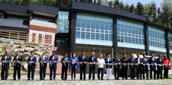 구재봉 자연휴양림의 개장으로 대한민국 알프스 하동의 새로운 관광명소가 탄생했다