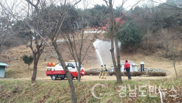 봄철 산불 대비 소방훈련(사진/거창소방서)