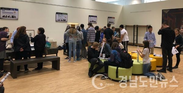 대장경테마파크에서 관람객들에게 새로운 즐길 거리를 제공하기 위해 천년관체험실을 새로 꾸몄다.(사진/합천군)