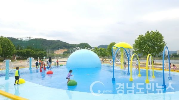 합천 정양레포츠공원 어린이 물놀이시설 개장(사진/합천군)