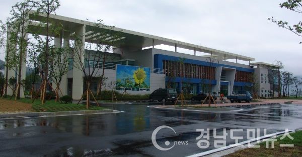 하동군보건소 전경