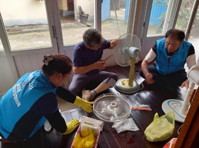 남해군 남해읍 지역사회보장협의체, 냉방기기 청소 활동실시