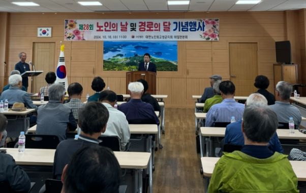 ‘김영하 작가 초청 강연회’ 성료