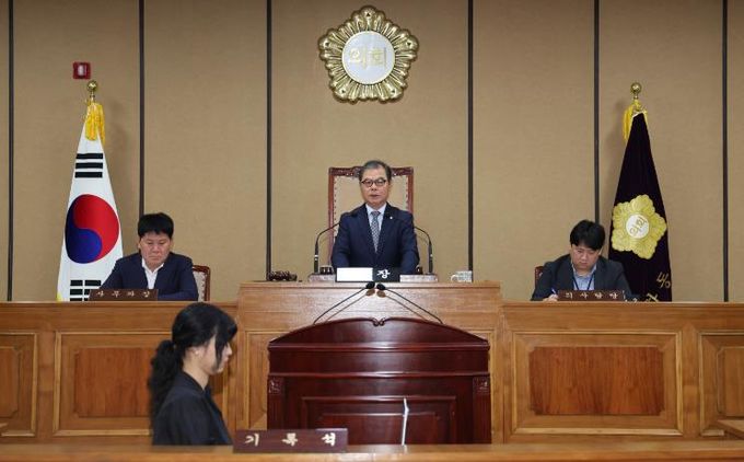 하동군의회 제335회 임시회 개회