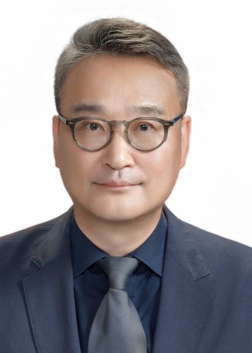 제9대 부산디자인진흥원장 강필현 ·