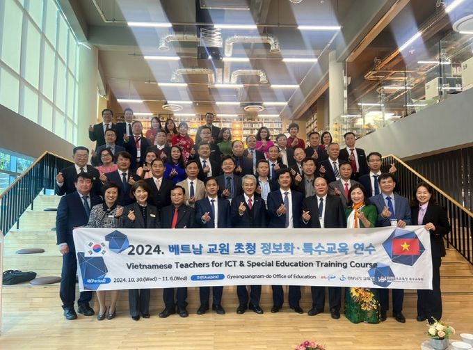 경남교육청 베트남 교원, 경남서 선진 정보화 교육 받아
