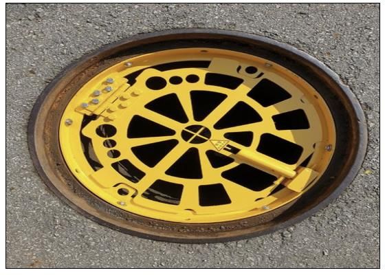 맨홀 추락방지시설 설치 사진