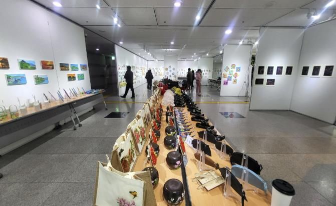 진주시, 경로당 어르신 문화예술 작품 전시회 개최