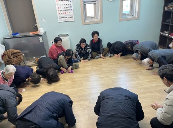 감포읍장이 경로당을 방문했다.