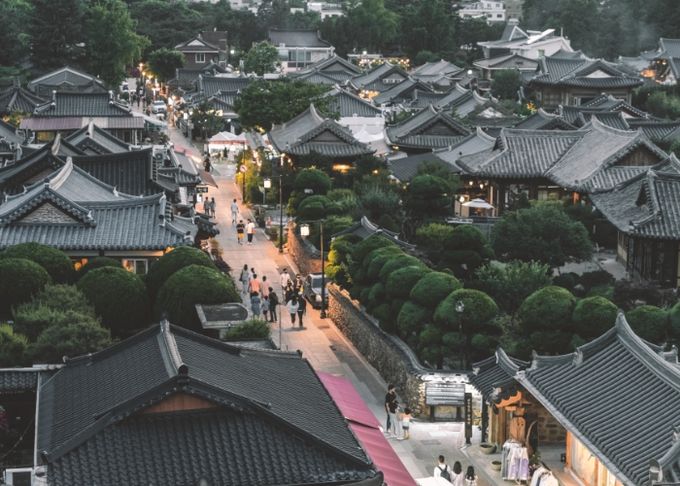 한옥마을 전경