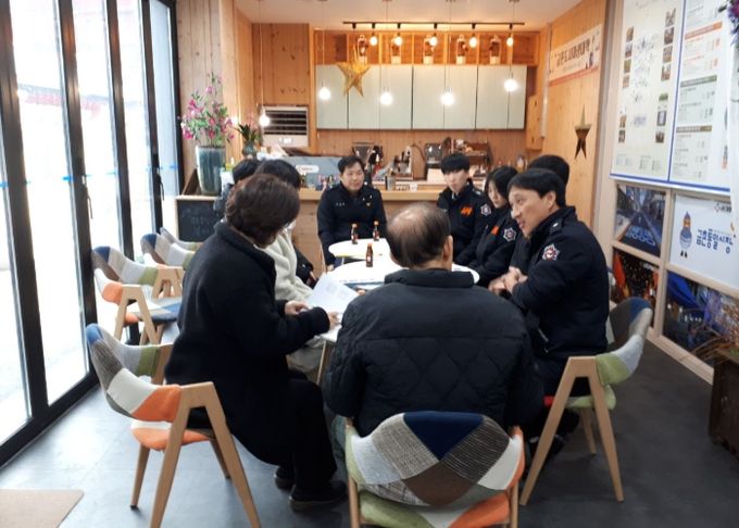 파주소방서, 설 명절 대비 전통시장 화재안전조사 및 화재안전관리 간담회 실시