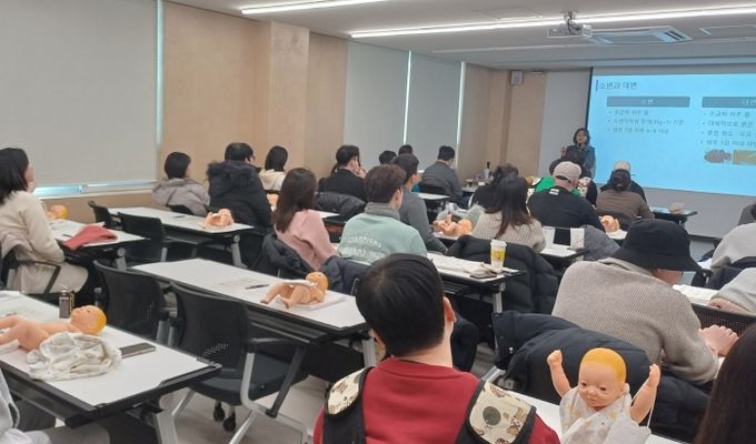 구로 모자건강센터 프로그램 진행 모습