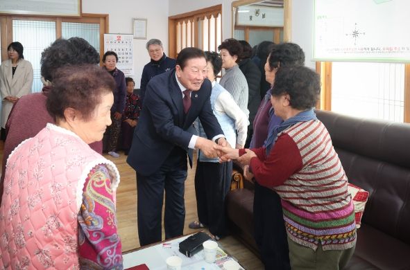 조근제 함안군수, 한파쉼터 방문 점검