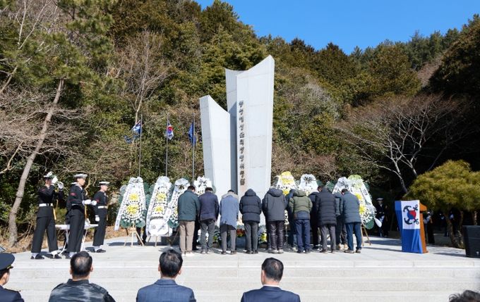 제51주기 통영해상순직장병 합동위령제 봉행