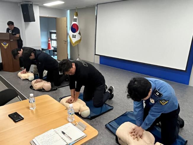 사천해경, 해양사고 대비 인명구조 역량 강화 교육 실시-응급처치 교육