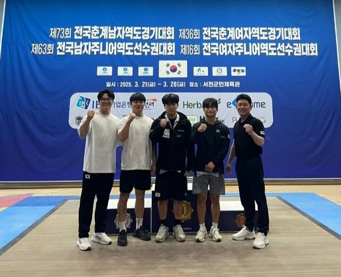 진안군청 역도선수단, 충남 서천 2개 전국대회서 메달 9개 획득