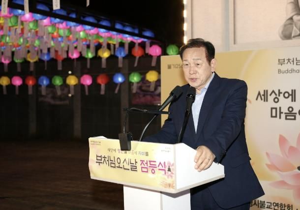 문경시불교연합회, 부처님 오신 날 봉축탑 점등식 개최