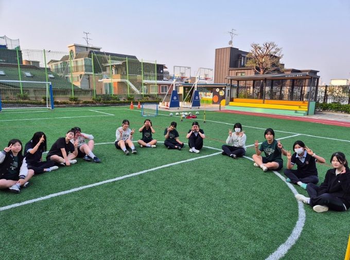 학생과 주민이 함께 누리는 체육 공간 광진구, 학교 운동장 인조잔디 조성