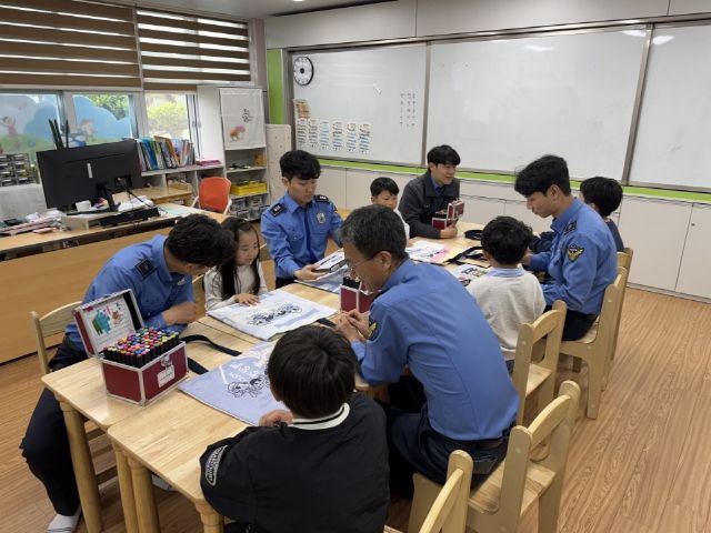 완도해경, 늘봄학교 대상 찾아가는 해양안전교실 운영