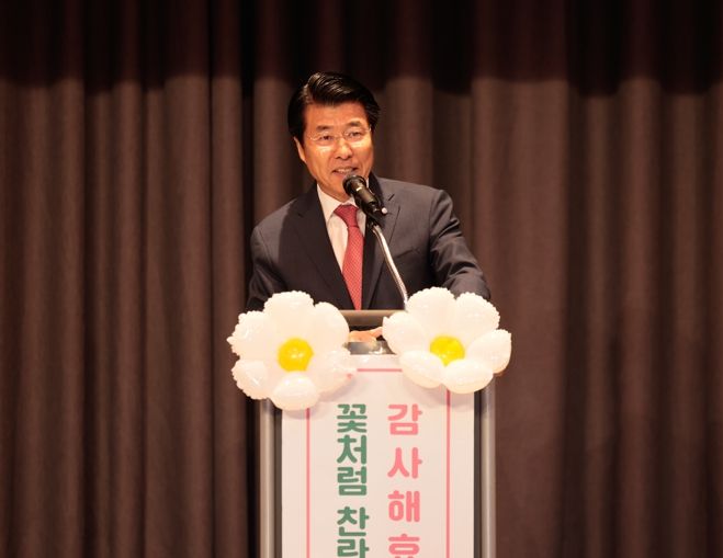 지난해 5월 8일 송파구가 개최한 ‘어버이날 기념행사’ 모습