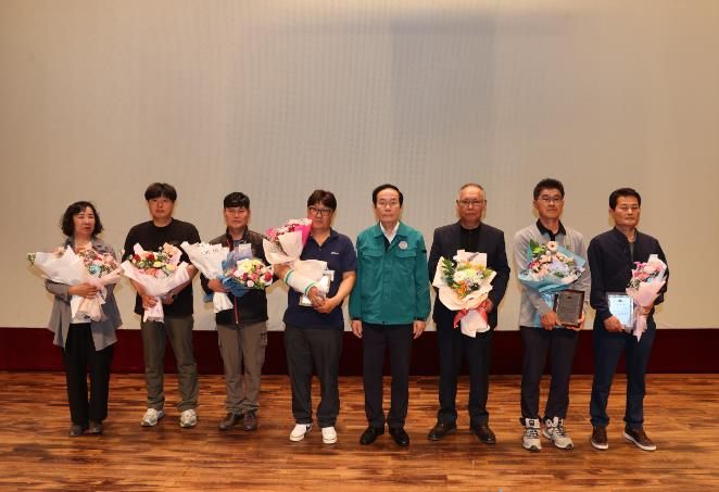 의성군, 어버이날 맞아 효행자 등 22명에 군수 표창 수여