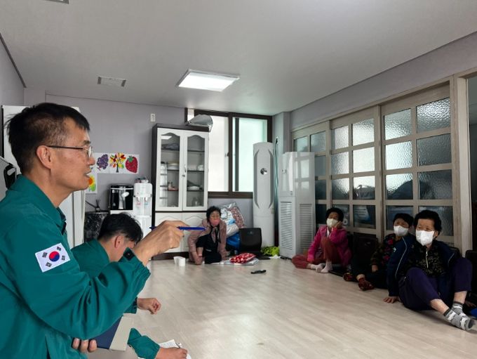 영덕군, 산불 피해 마을 찾아 ‘방문 설명회’