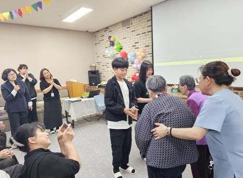 (청송군 청소년방과후아카데미, 가정의 달 재능기부 활동)