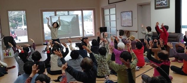  경로당 프로그램 활성화 사업 
