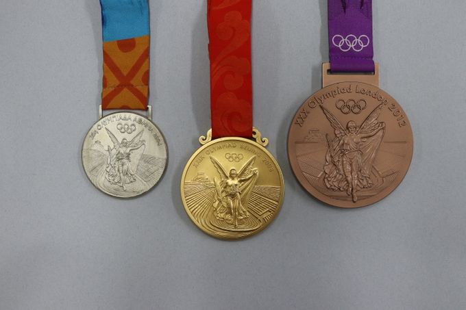 기증 유물-올림픽 금은동 메달 전체