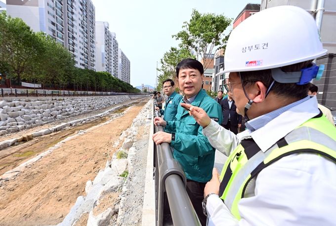 부평구, 여름철 태풍·호우대비 인명피해 우려지역 현장점검