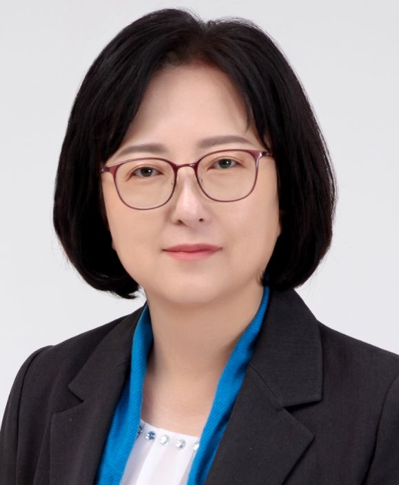 위원장에 이혜영 의원