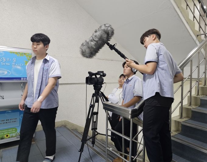 ‘학교폭력 예방 영상 제작 학생동아리