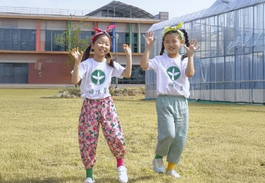 초등생이 쏘아올린‘댄스 챌린지