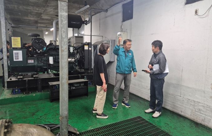 성산구 토월지하차도 배수펌프 점검 모습