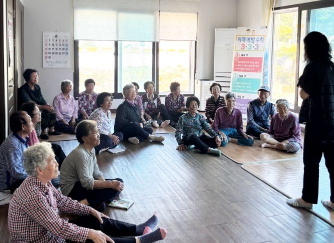 함양군, 마을 대상 ‘찾아가는 치매 예방 및 인식개선 캠페인’ 진행