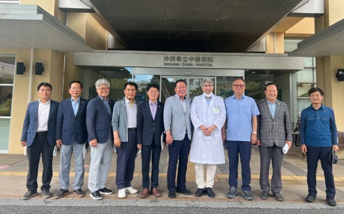일본 오키나와현의회 및 현립 중부병원 방문