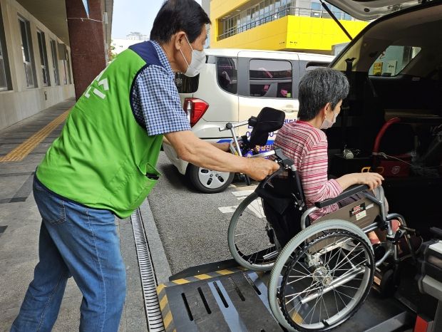 휴블런스 차량 이용사진