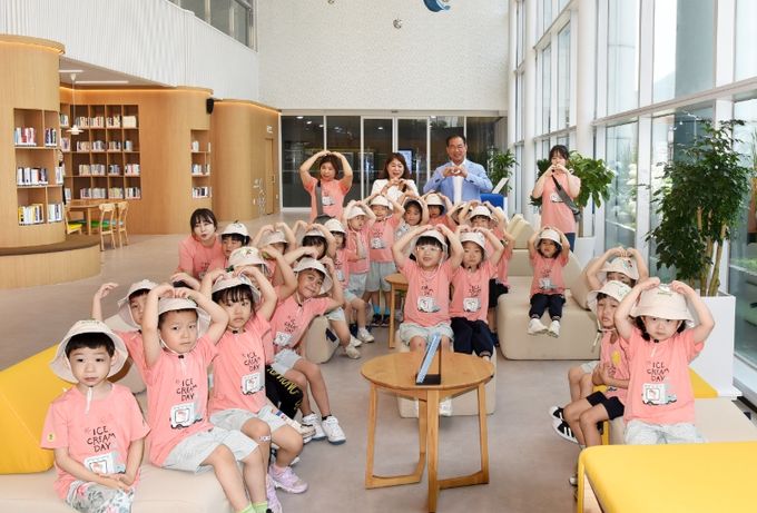 ,‘안녕 반가워 우리구청’영유아 견학 실시