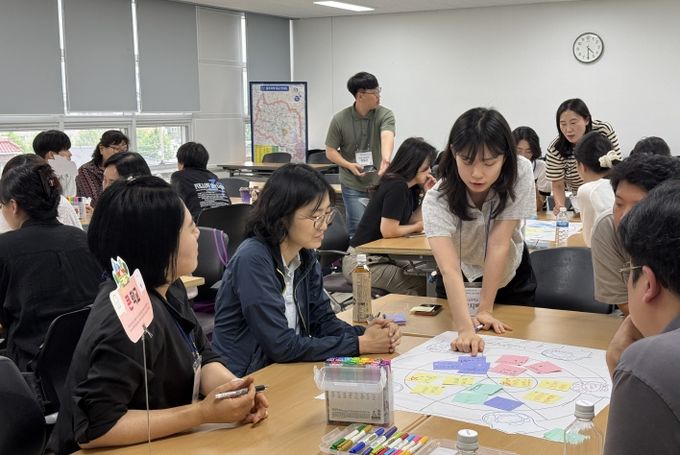 충주교육지원청, 2025. 민주시민교육 및 학생자치 담당교사 워크숍 운영