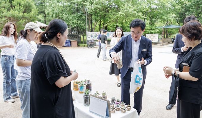 원아와 함께하는 플리마켓