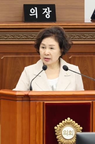 창원시의회 박선애 의원, 완월동 가로막힌 사유지 골목 해결 촉구