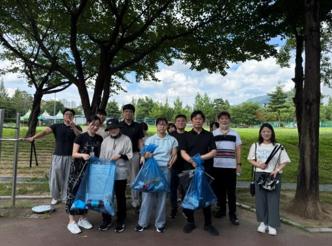 충주교육지원청 쓰담달리기(플로깅) 실시