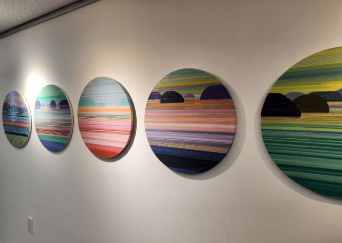 통영시청년센터 토닥 갤러리, 매월 작품 전시회