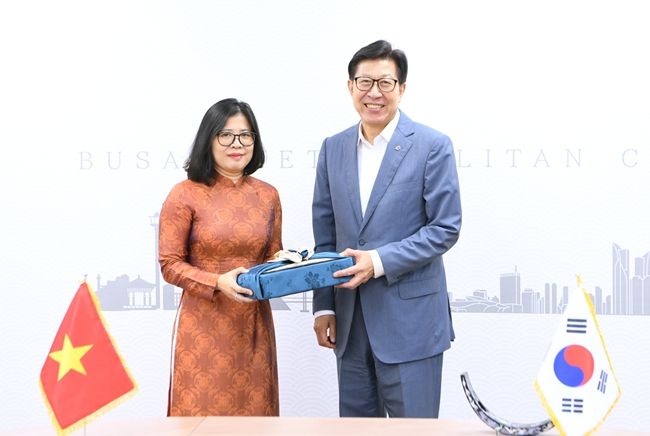박형준 시장, 주부산 베트남 총영사 접견… 부산에 베트남 총영사관 들어선다
