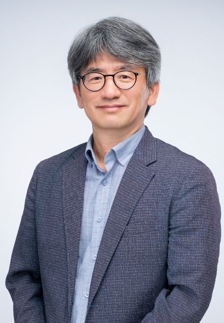 경상국립대학교 김성용 교수