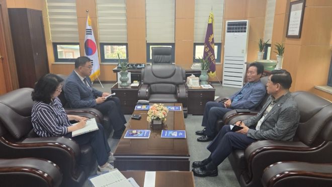 거제시 부시장, 상공회의소 방문해 지역경제 현안 청취