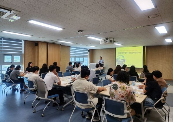 9일 전라남도교육청보성도서관에서 교육수당 확대 공동 추진 업무 협의회’가 진행되고 있다.