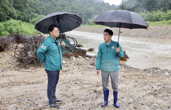 최재형 보은군수, 양념채소 스마트팜 준공식 취소...수해 우려지역 현장 점검 나서