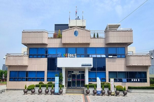 대구 동구청은 지난 16일, 대구 동구 청소년문화의집(동구 아양로9길 36) 운영단체로 (사)대구경북흥사단(대표 김상경)을 선정했다.